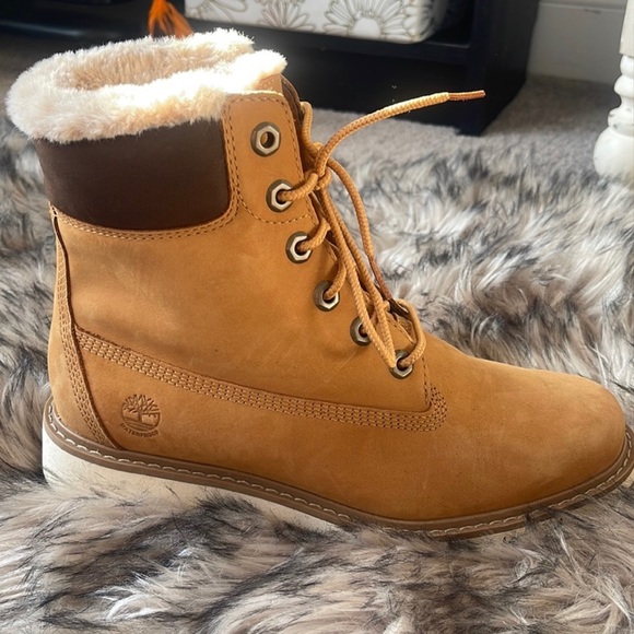 Timberland boots - Picture 2 of 4